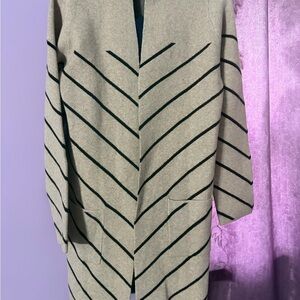 Nine West Beige and Black Chevron Cardigan